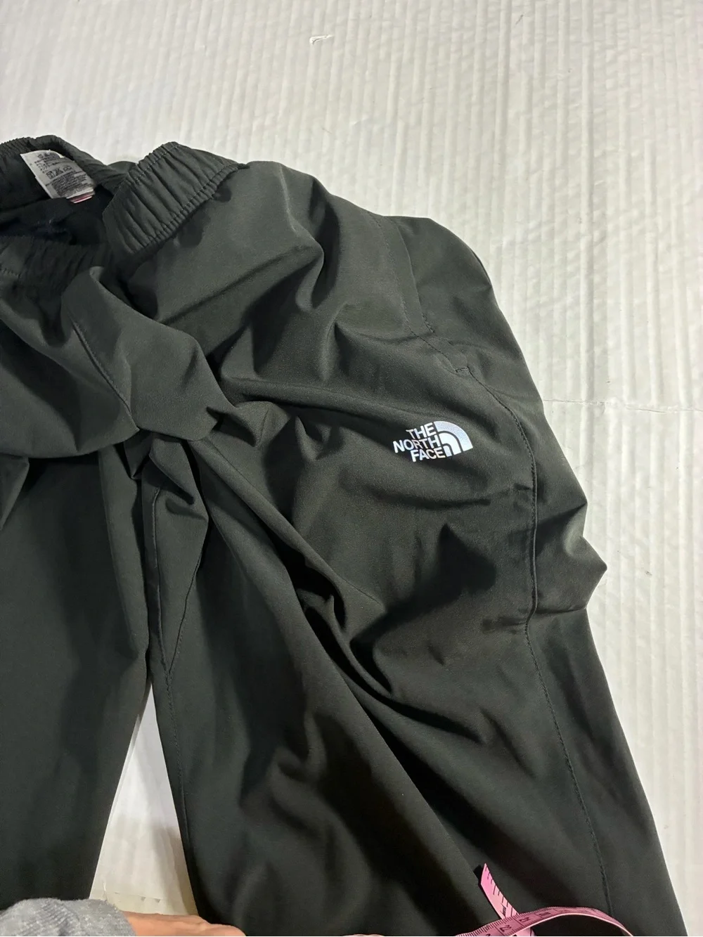 THE NORTH FACE MENS LIGHTWEIGHT FLIGHT SERIES TRACK PANT
